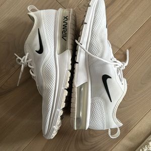 Nike Airmax sneakers